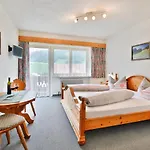 全景小屋旅馆 招待所 3*
