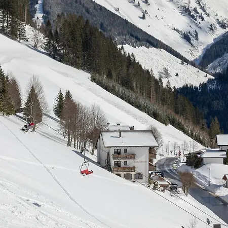 Pensjonat Panorama 3*